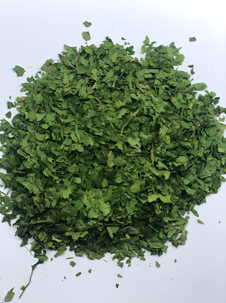 Parsley crushed